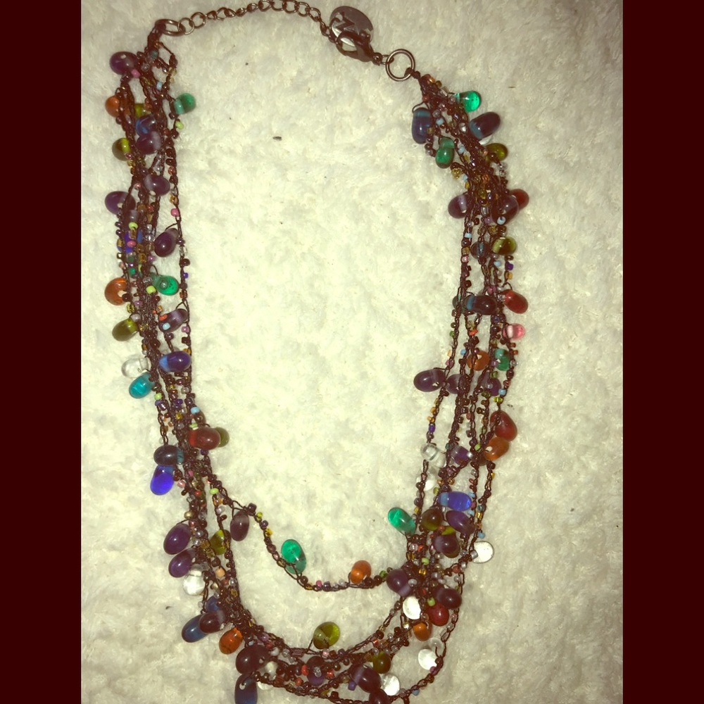 Multi color necklace